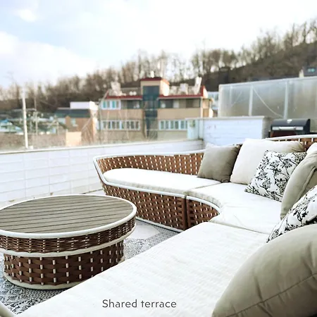 Heeon1974, K-Pop Photoshoot Heritage House With Spacious Garden And Terrace