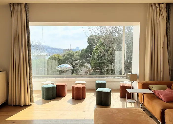 Heeon1974, K-pop Photoshoot Heritage House With Spacious Garden And Terrace * 서울특별시