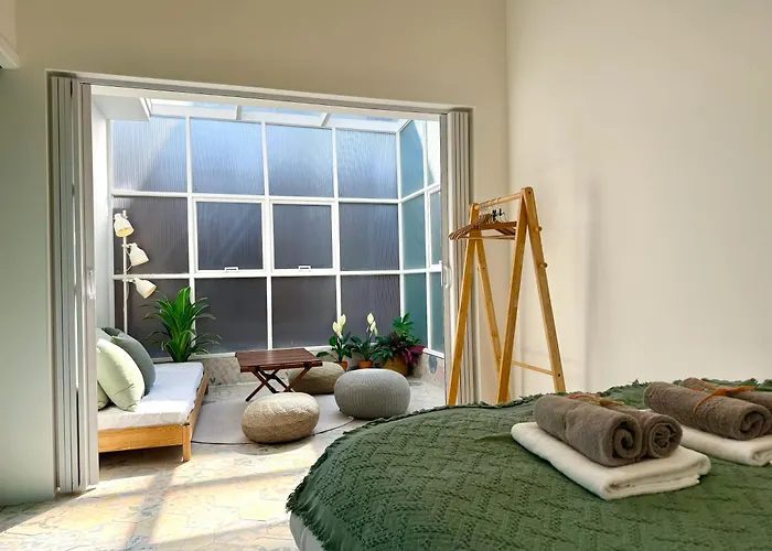 Heeon1974, K-pop Photoshoot Heritage House With Spacious Garden And Terrace 게스트하우스 *