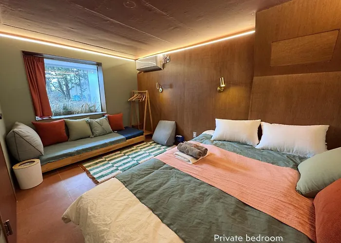 Heeon1974, K-pop Photoshoot Heritage House With Spacious Garden And Terrace Сеул