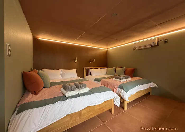 Heeon1974, K-pop Photoshoot Heritage House With Spacious Garden And Terrace Seoul
