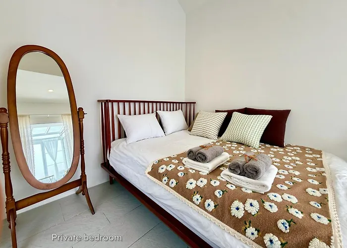 Heeon1974, K-pop Photoshoot Heritage House With Spacious Garden And Terrace Сеул